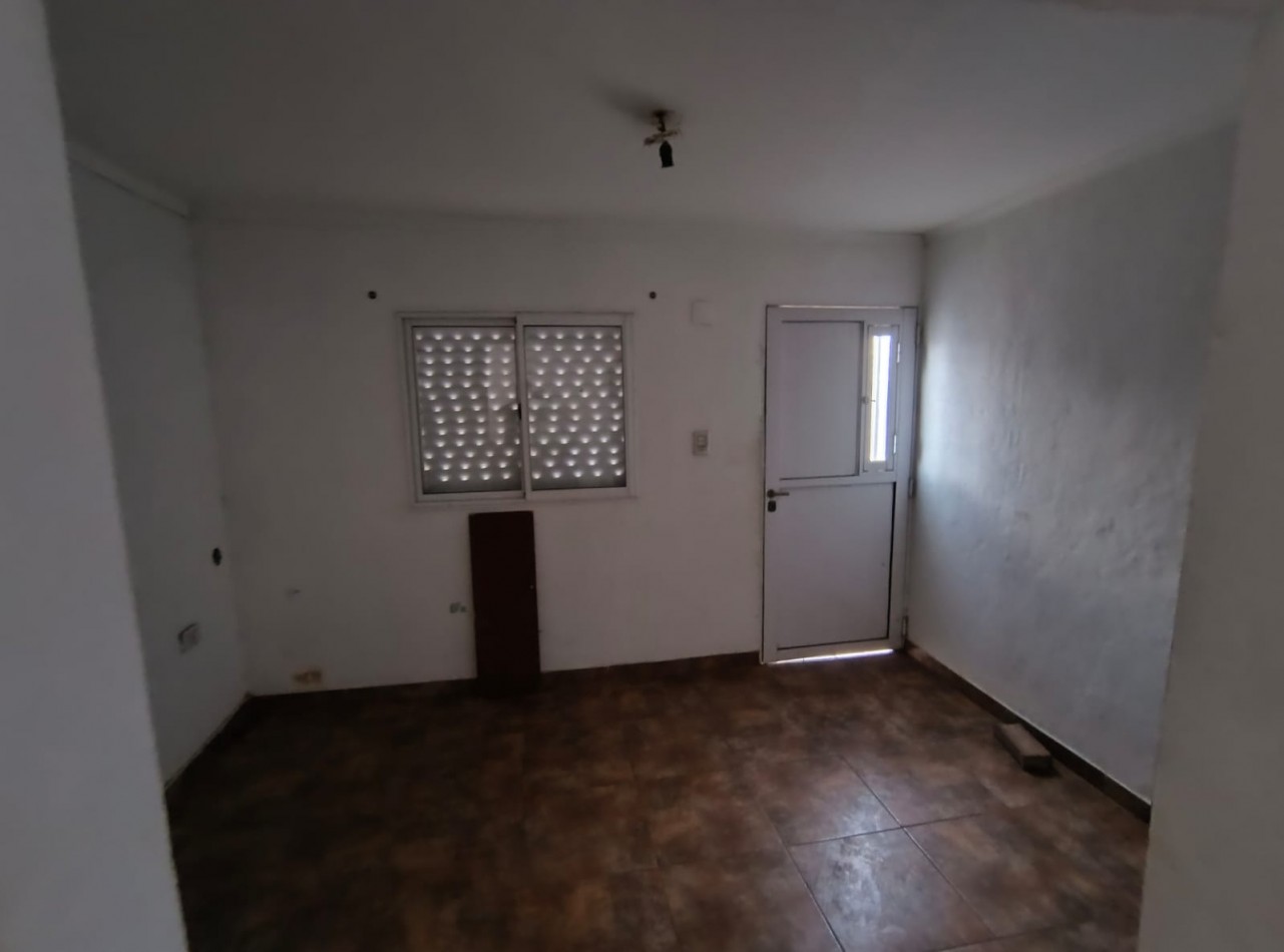 Casa al frente en barrio Punta Norte