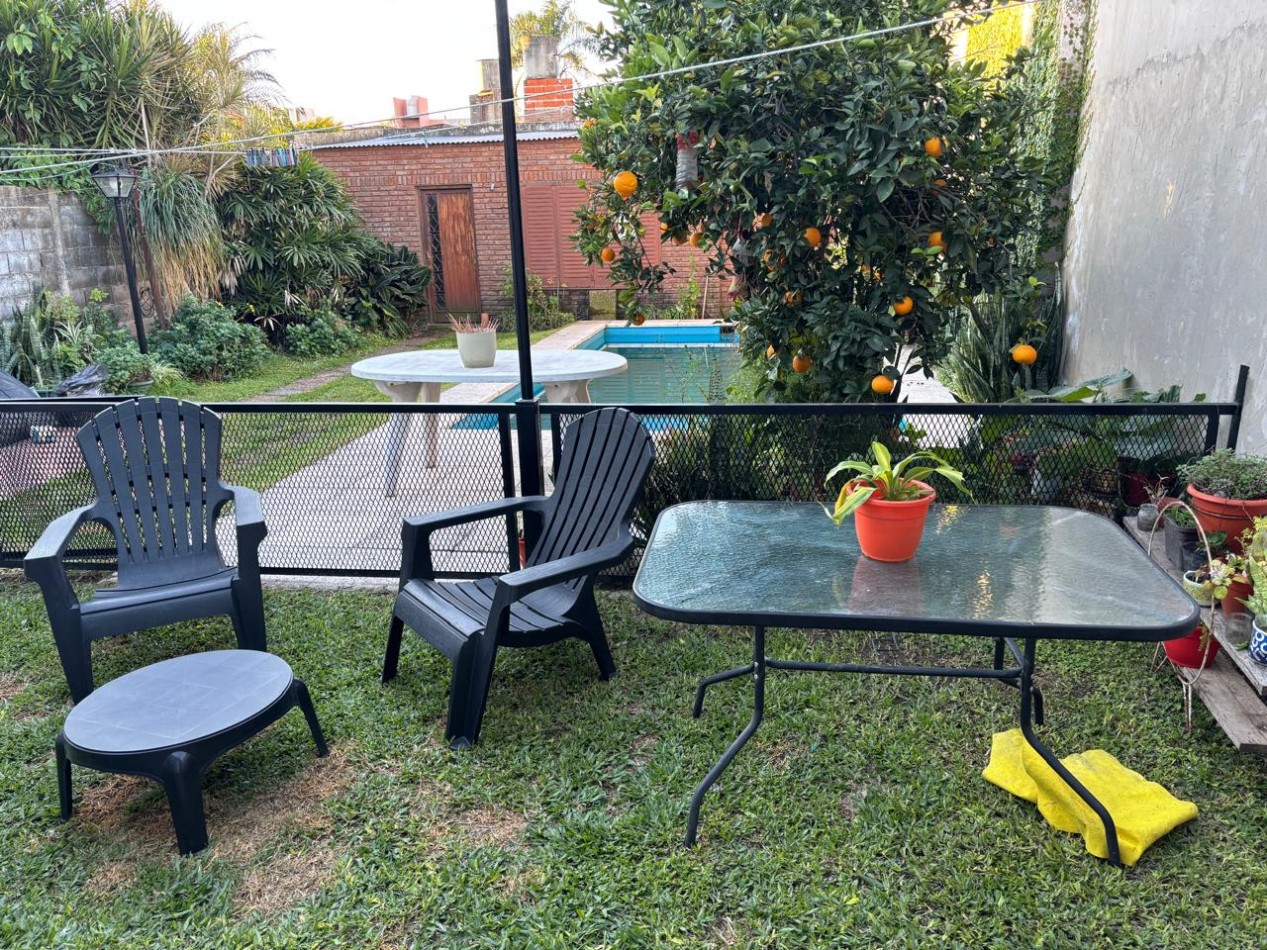 CASA DE DOS PLANTAS EN GUADALUPE ESTE