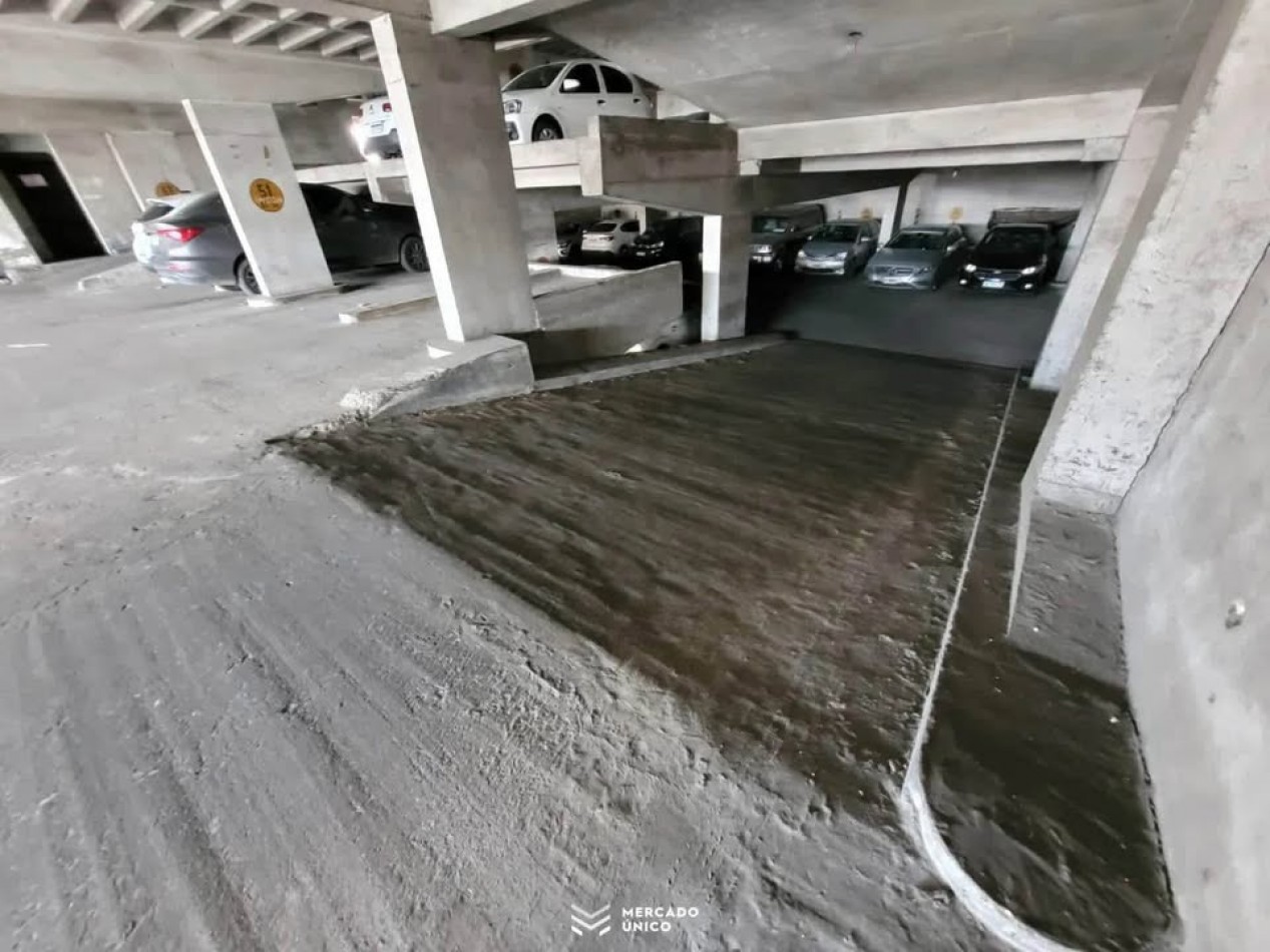 Cocheras en calle Eva Peron 2409 