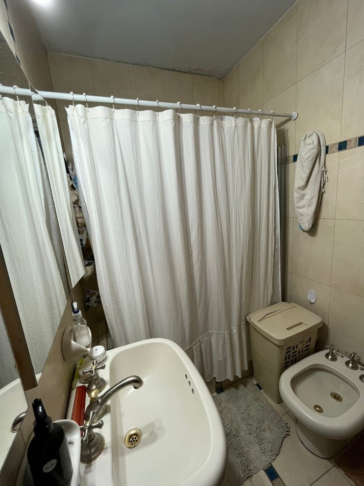 Planta alta en Barrio Constituyentes de 3 dormitorios