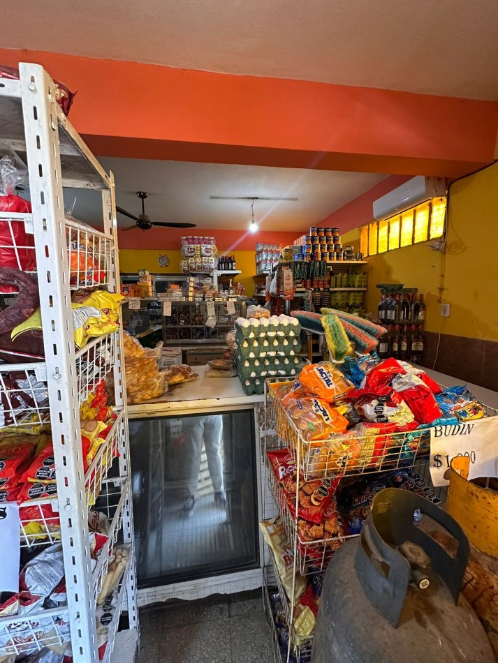 CASA CON LOCAL EN ZONA NORTE