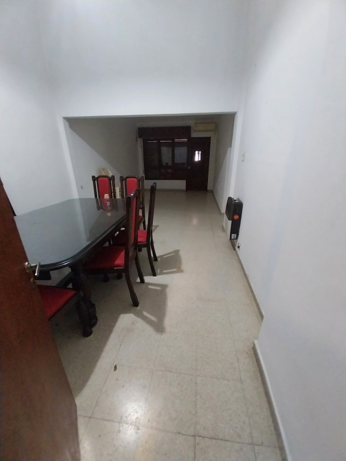 CASA EN GUADALUPE OESTE LOTE DE 9X43.5