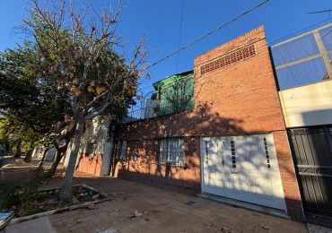 CASAS DE DOS PLANTAS EN BARRIO ROMA